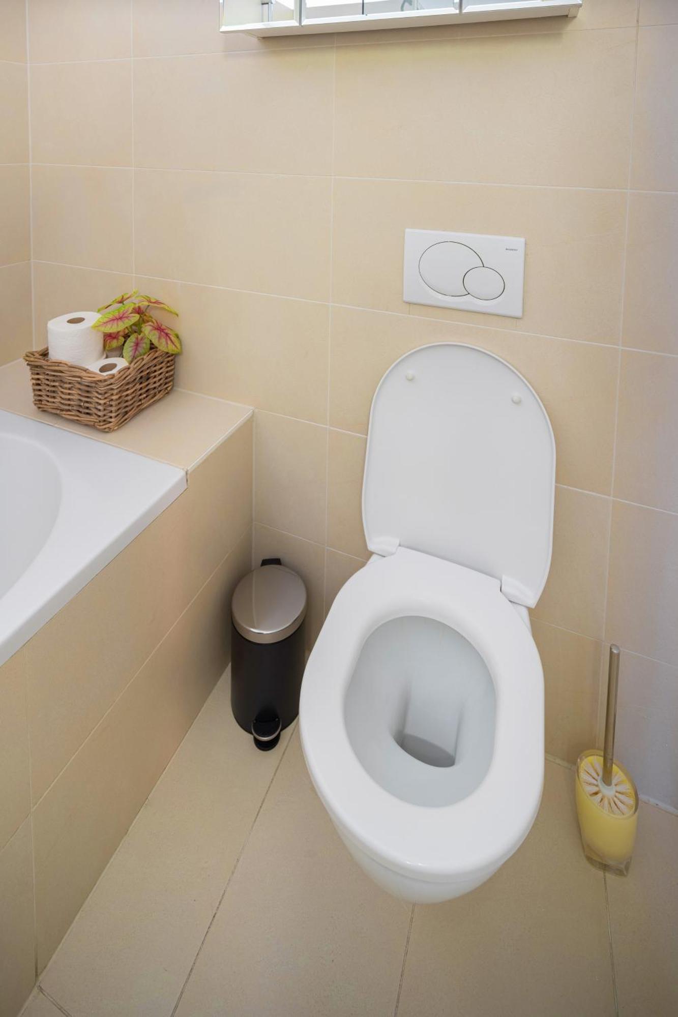 Gemuetliches, Ruhiges Apartment - 90M2 Mit Garten Und Terrasse Wina Bagian luar foto